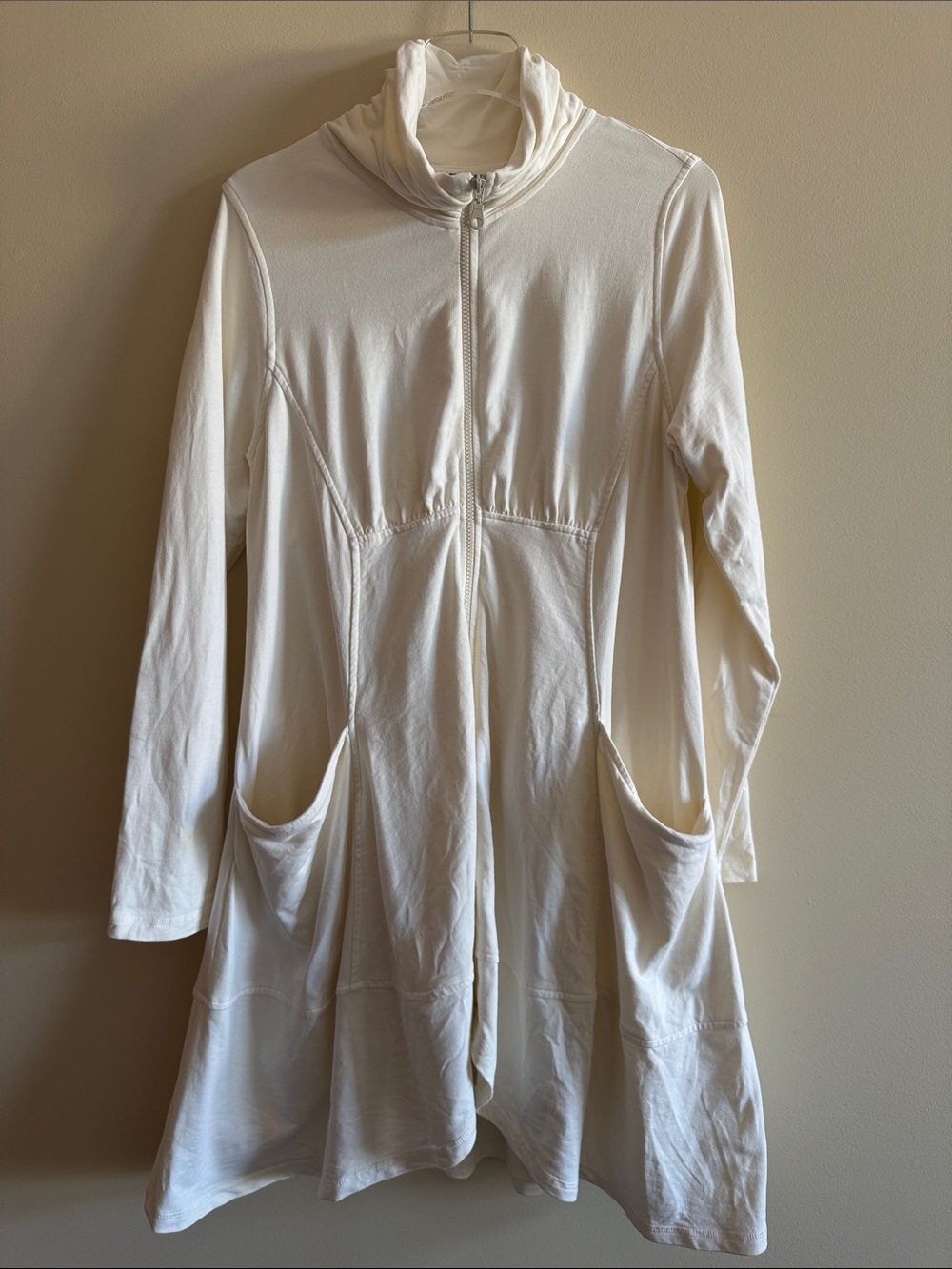 Women's Cream Zip-Front Long Hoodie Jacket with Pockets